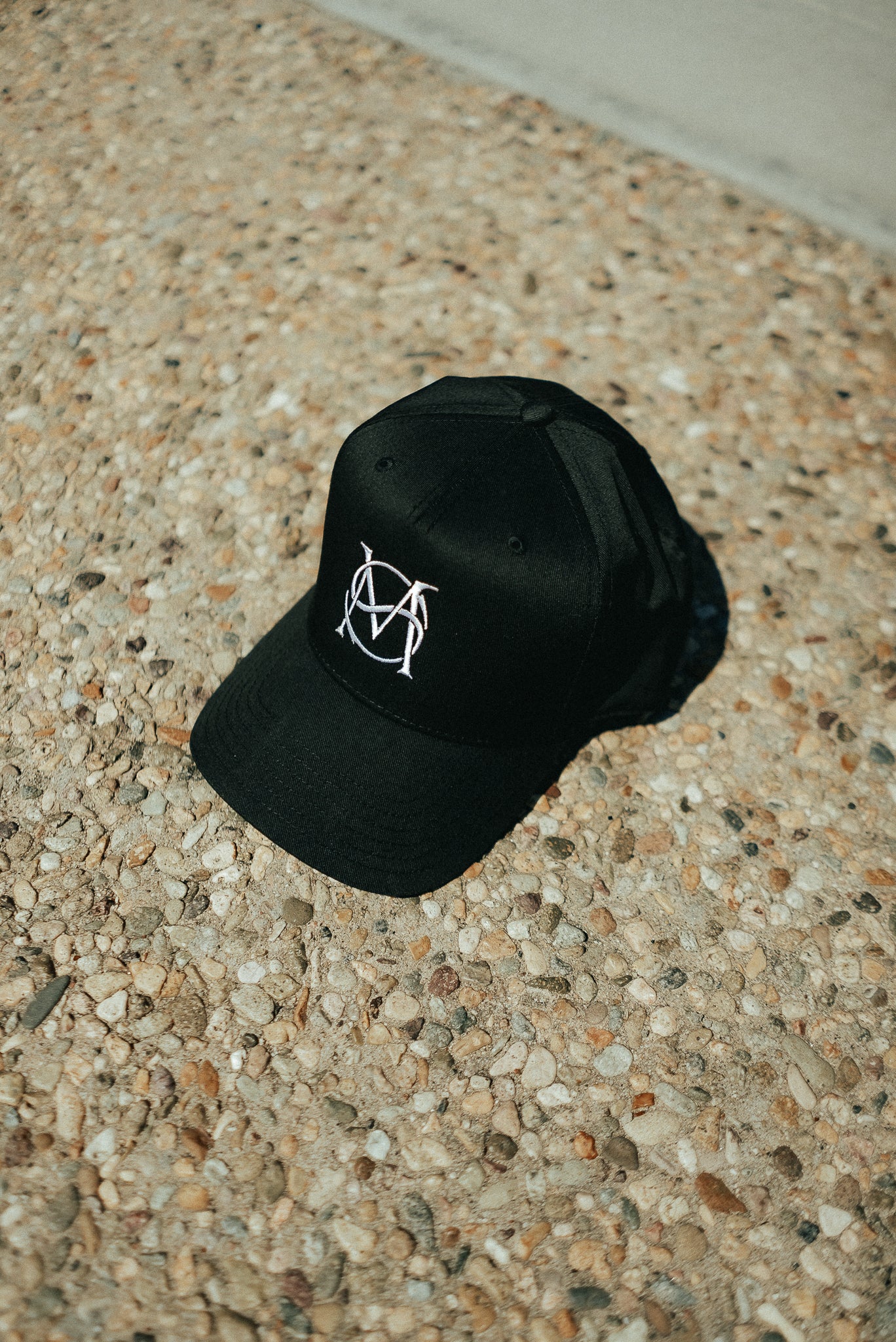 Logo Hat